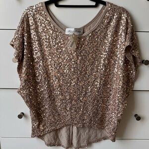 NWT Fifteen Twenty Gold Sequin Top